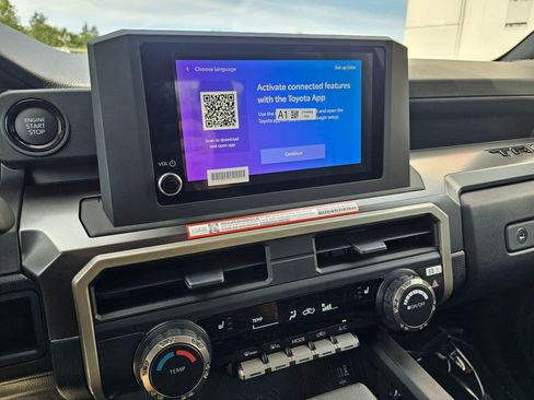 New 2026 Toyota Tacoma SR5 AWD/4WD image 25
