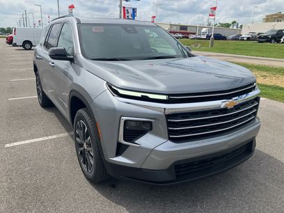 New 2026 Chevrolet Traverse LT w/ Sun and Wheel Package