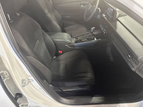 Used 2025 Honda Accord SE image 27