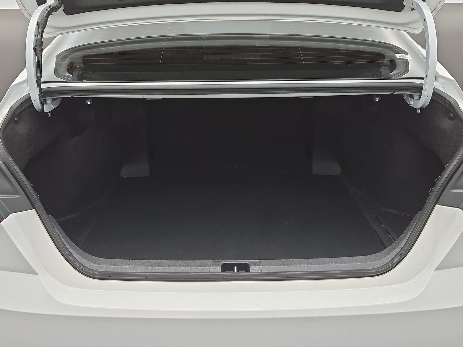 Certified 2025 Toyota Camry SE FWD image 31