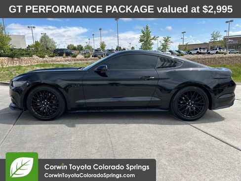Used 2017 Ford Mustang GT Premium w/ GT Performance Package RWD image 5