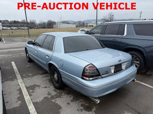 Used 1999 Ford Crown Victoria LX image 4