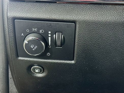 Used 2021 Jeep Grand Cherokee Overland image 22