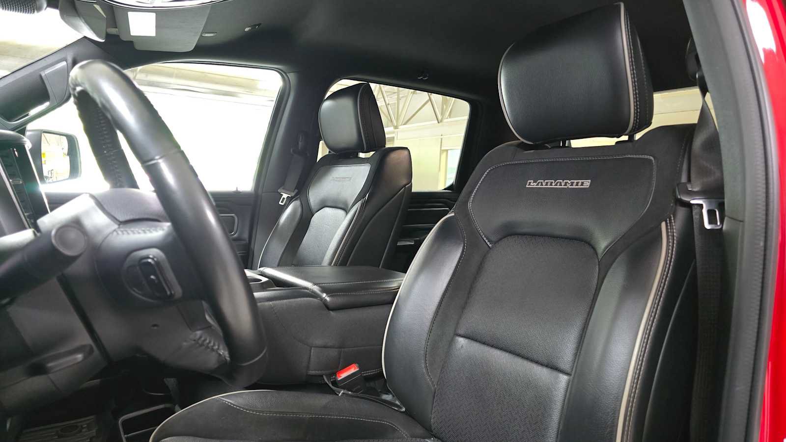 Used 2023 RAM 1500 Laramie AWD/4WD image 22