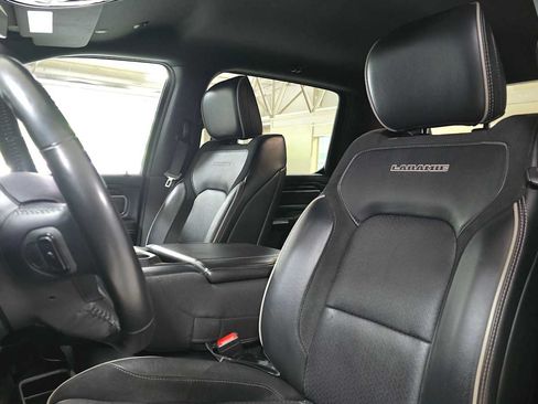 Used 2023 RAM 1500 Laramie AWD/4WD image 22