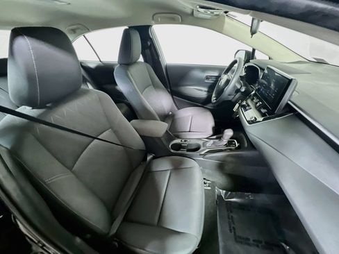 Certified 2025 Toyota Corolla LE FWD image 24