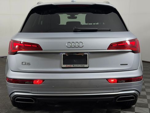 Certified 2023 Audi Q5 2.0T Premium w/ Convenience Package AWD/4WD image 10