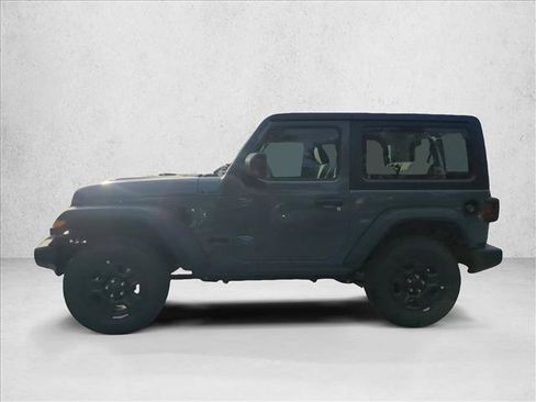 Used 2026 Jeep Wrangler Sport AWD/4WD image 5