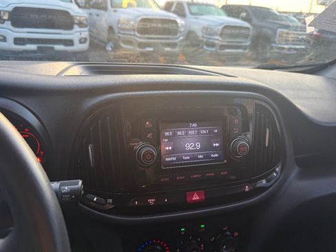 Used 2019 RAM ProMaster City Tradesman image 26