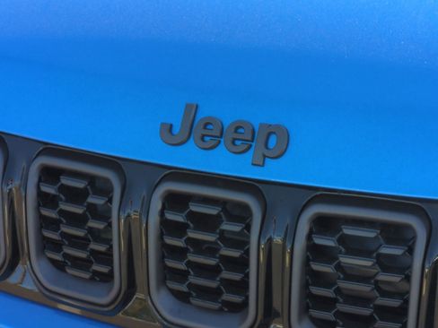 New 2026 Jeep Compass Latitude image 23