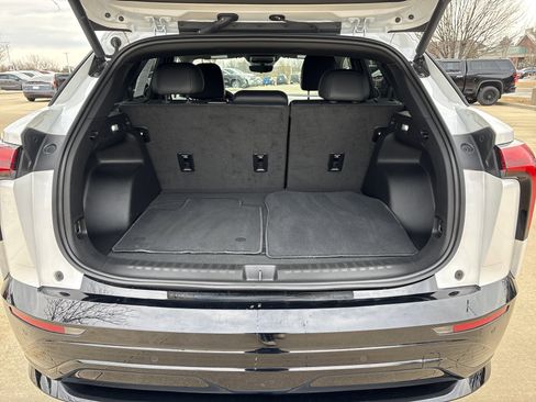 Used 2024 Chevrolet Blazer EV RS image 14