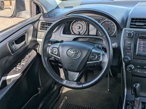 Used 2017 Toyota Camry SE image 15