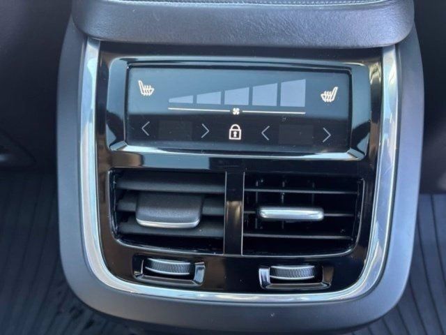 Used 2020 Volvo XC90 T8 Inscription AWD/4WD image 34
