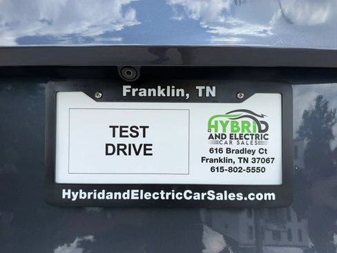Used 2021 Tesla Model Y Long Range AWD/4WD image 4