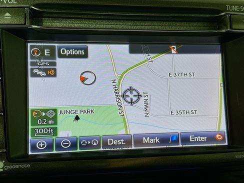 Used 2014 Toyota RAV4 Limited w/ Technology Package FWD image 13