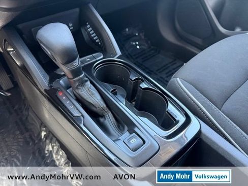 Used 2021 Chevrolet TrailBlazer LT w/ Convenience Package FWD image 32