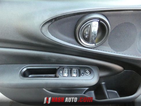 Used 2017 MINI Cooper Clubman FWD image 49