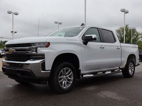 Used 2021 Chevrolet Silverado 1500 LT AWD/4WD image 8