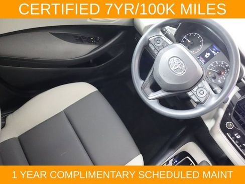Used 2023 Toyota Corolla LE w/ LE Premium Package FWD image 17