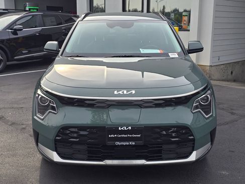 Certified 2023 Kia Niro Wind w/ Wind Preserve Package FWD image 2