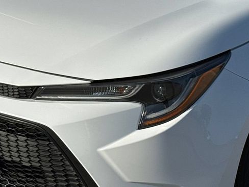 Used 2022 Toyota Corolla LE FWD image 4