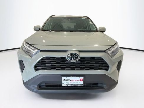 Used 2023 Toyota RAV4 XLE AWD/4WD image 2