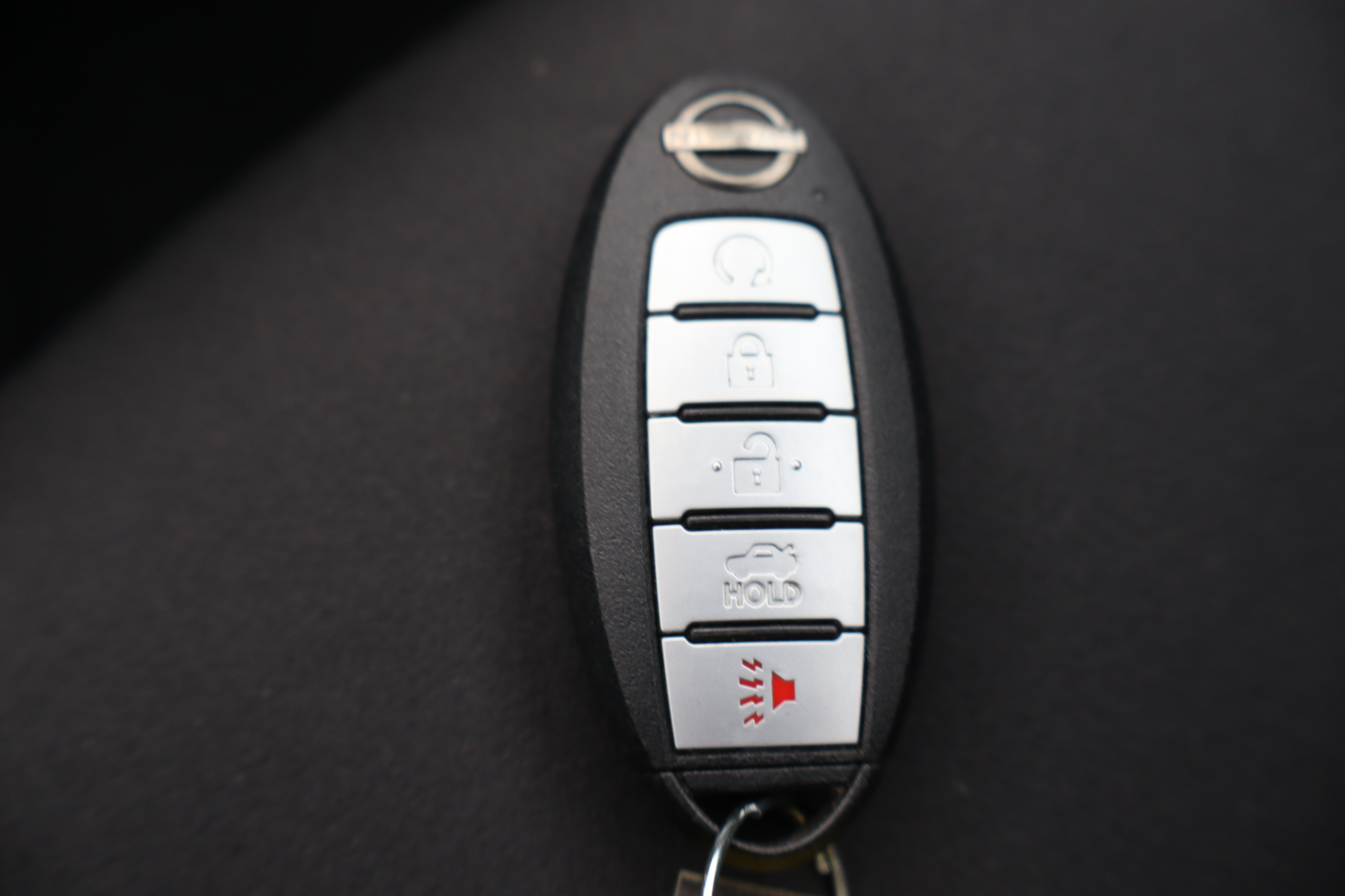 Used 2025 Nissan Altima 2.5 SV FWD image 24