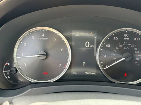 Used 2025 Lexus IS 350 F Sport RWD image 25
