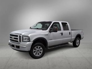 Used 2005 Ford F250 4x4 Crew Cab Super Duty video 1
