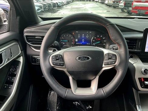 Used 2024 Ford Explorer Timberline w/ Timberline Technology Package image 8