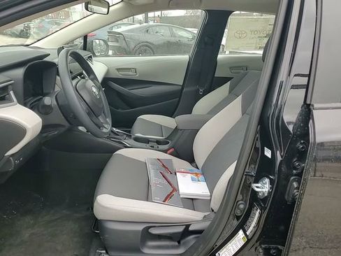 Used 2026 Toyota Corolla LE w/ LE Premium Package image 13