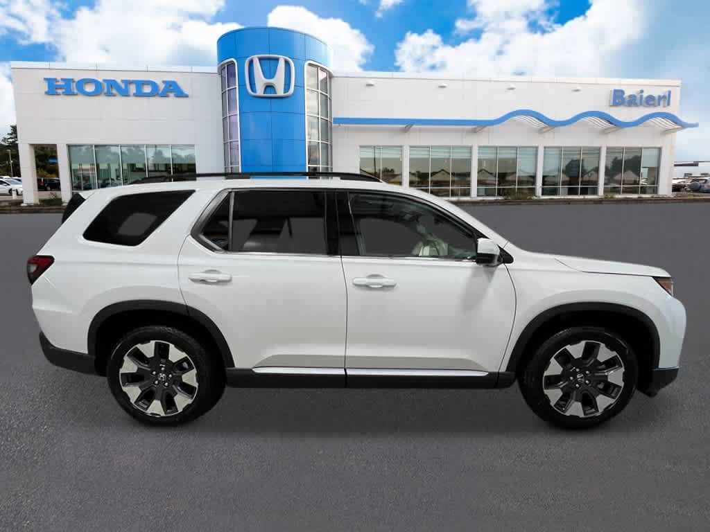 New 2026 Honda Pilot Touring image 8