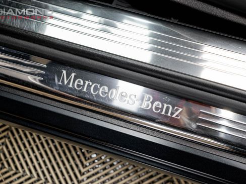 Used 2016 Mercedes-Benz SL 550 image 95