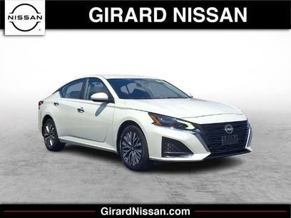 Used 2023 Nissan Altima 2.5 SV