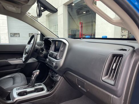 Used 2022 Chevrolet Colorado LT w/ Luxury Package AWD/4WD image 21