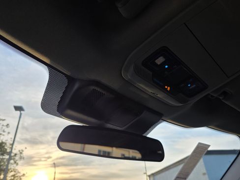 Used 2023 Ford F150 XLT image 33