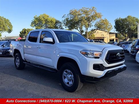Used 2023 Toyota Tacoma SR AWD/4WD image 1