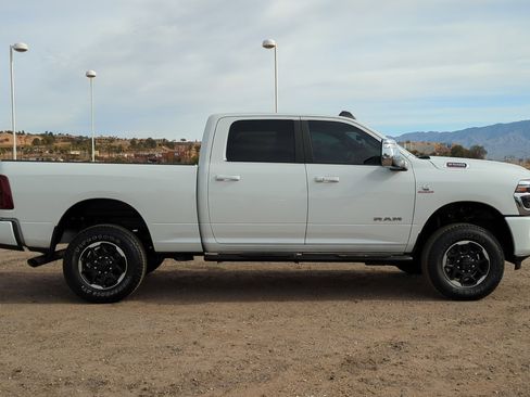 Used 2025 RAM 2500 Laramie image 2