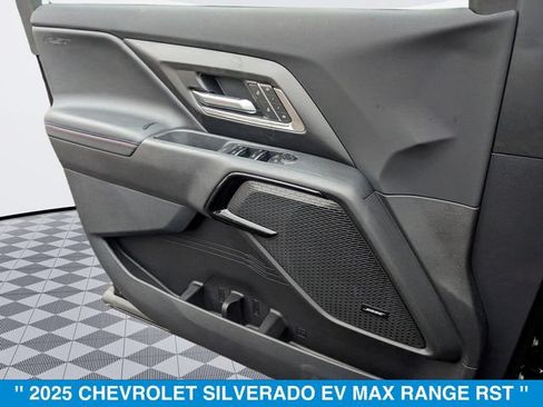 New 2025 Chevrolet Silverado EV RST AWD/4WD image 20