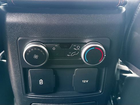 Used 2023 Ford Explorer ST-Line w/ Class IV Trailer Tow Package image 28