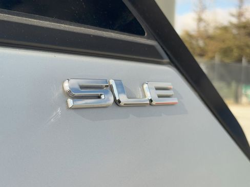 Used 2018 GMC Terrain SLE image 16