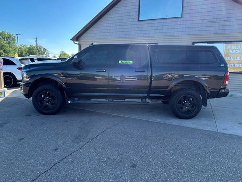 Used 2016 RAM 2500 Laramie w/ Sport Appearance Group AWD/4WD image 8