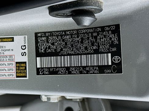 Used 2022 Toyota Corolla LE FWD image 12