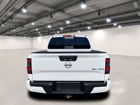 Used 2023 Nissan Frontier SV w/ SV Convenience Package image 6