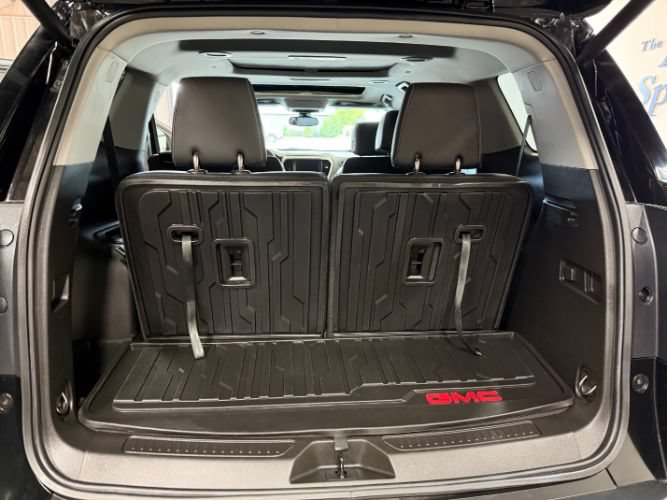 Used 2023 GMC Acadia SLT w/ Elevation Edition FWD image 31