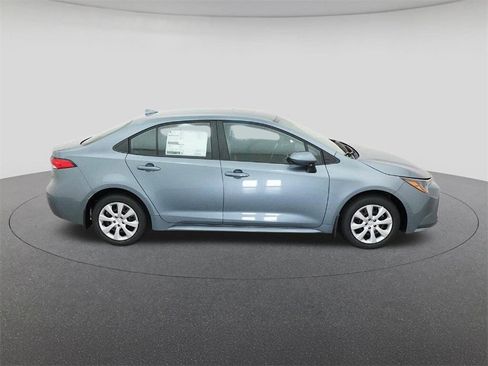 New 2026 Toyota Corolla LE image 11