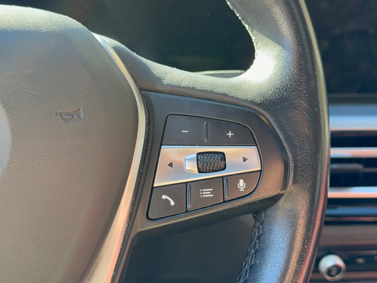 Used 2024 BMW i4 eDrive35 w/ Premium Package RWD image 19