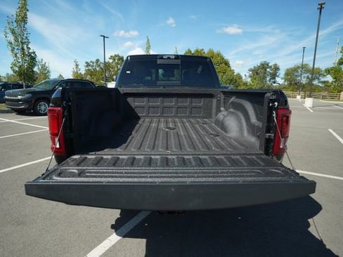 New 2026 RAM 2500 Limited AWD/4WD image 17