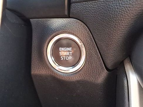 Used 2024 Toyota RAV4 XLE FWD image 22