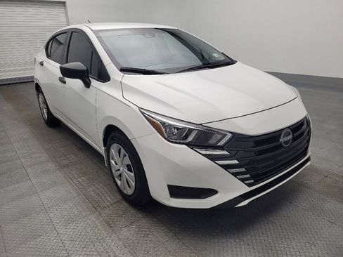 Used 2024 Nissan Versa S w/ Trunk Package image 13